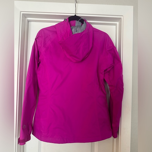 Columbia Women’s Arcadia II Rain Jacket - Hot Pink & Light Grey - Size Small - Picture 6 of 12